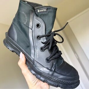Converse Chuck Taylor All Star MC-18 Gor-Tex Mountain Club Boots | Women’s Sz 6